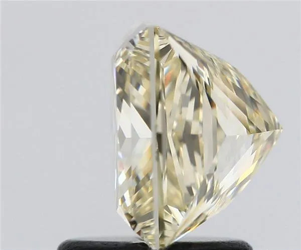 2.04ct Princess Natural Diamond (Colour Fancy Light Brownish Yellow, Clarity VVS1, GIA Certified)