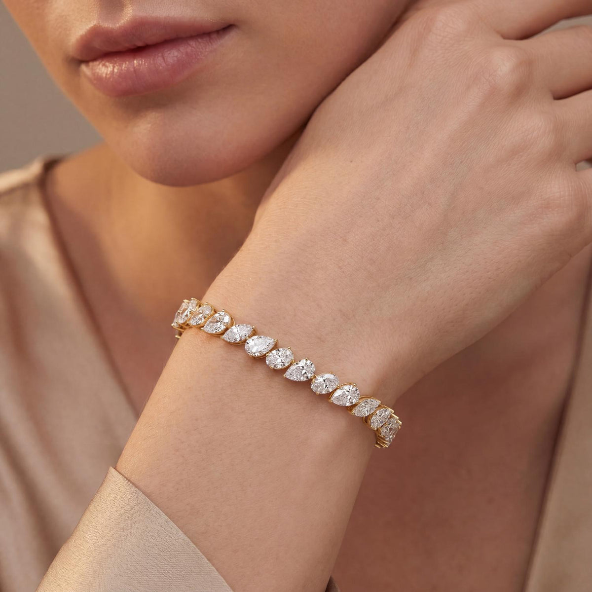 Lab Grown Diamond BRACELET 13.78 ctw BR20607-13.63CT-7IN